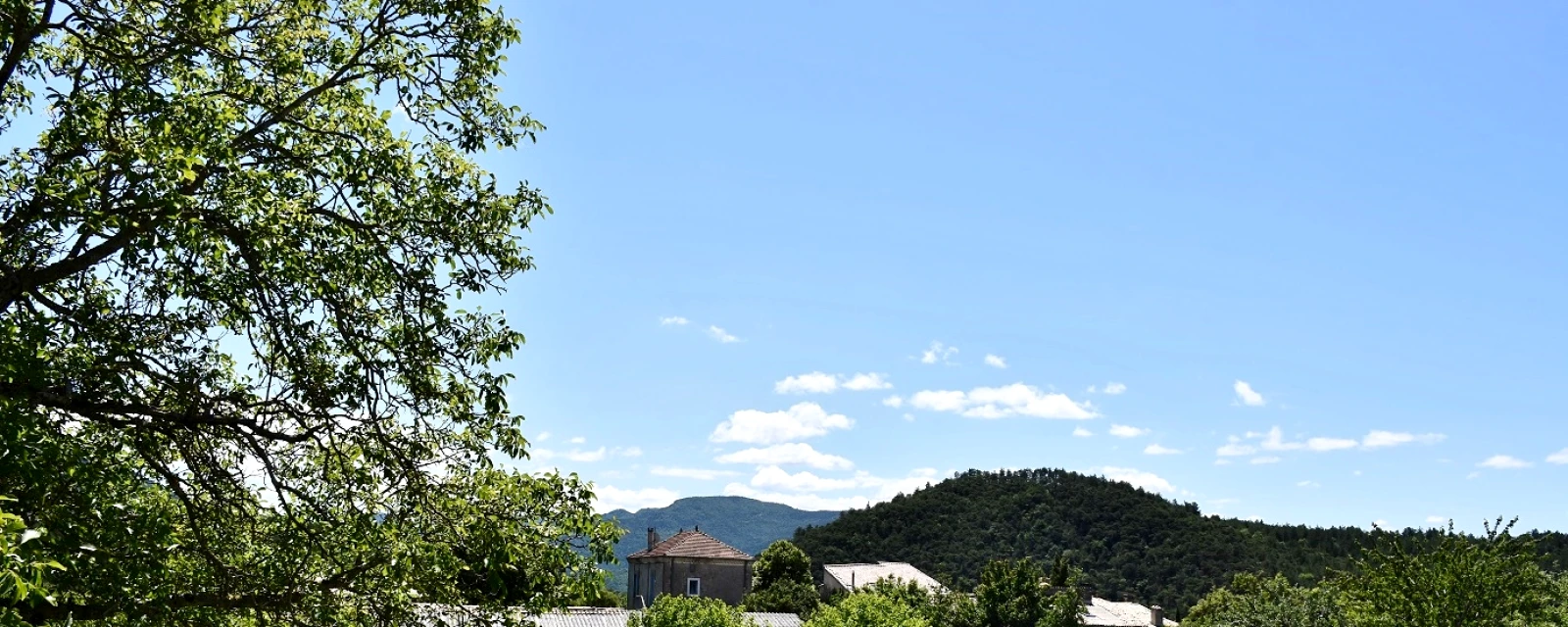 Vue de Vachères-en-Quint, Drôme
