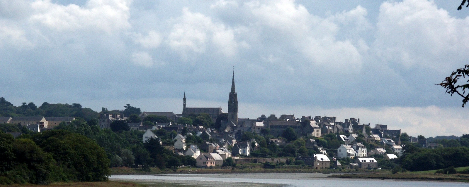 Vue de Pont-Croix, Finistère