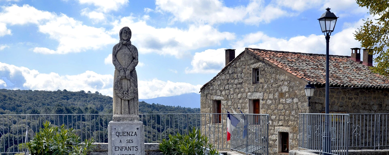Vue de Quenza, Corse-du-Sud