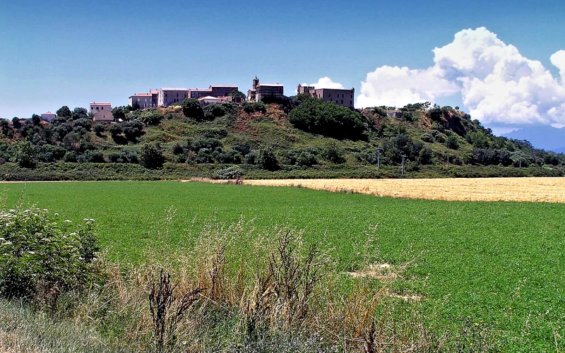 Aléria
