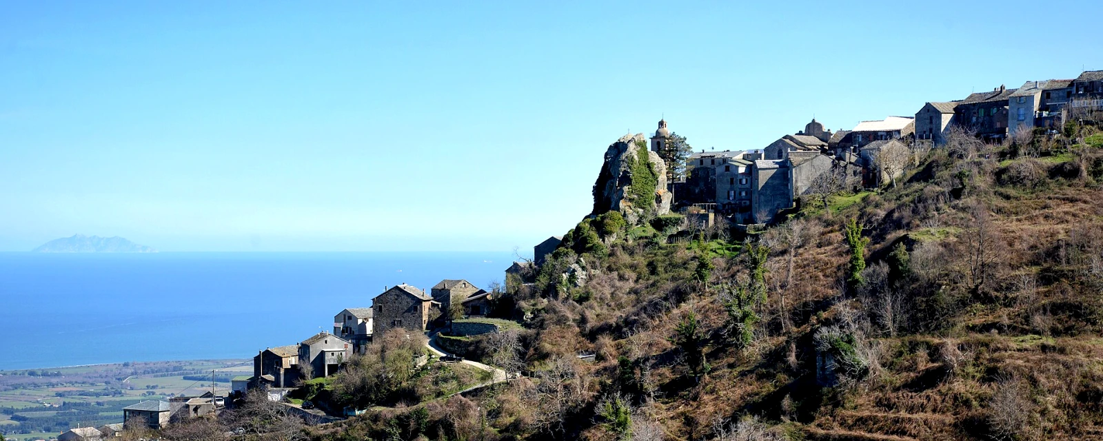 Vue de Loreto-di-Casinca, Haute-Corse