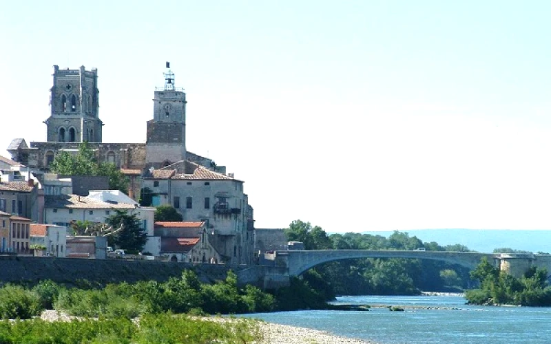 Pont-Saint-Esprit