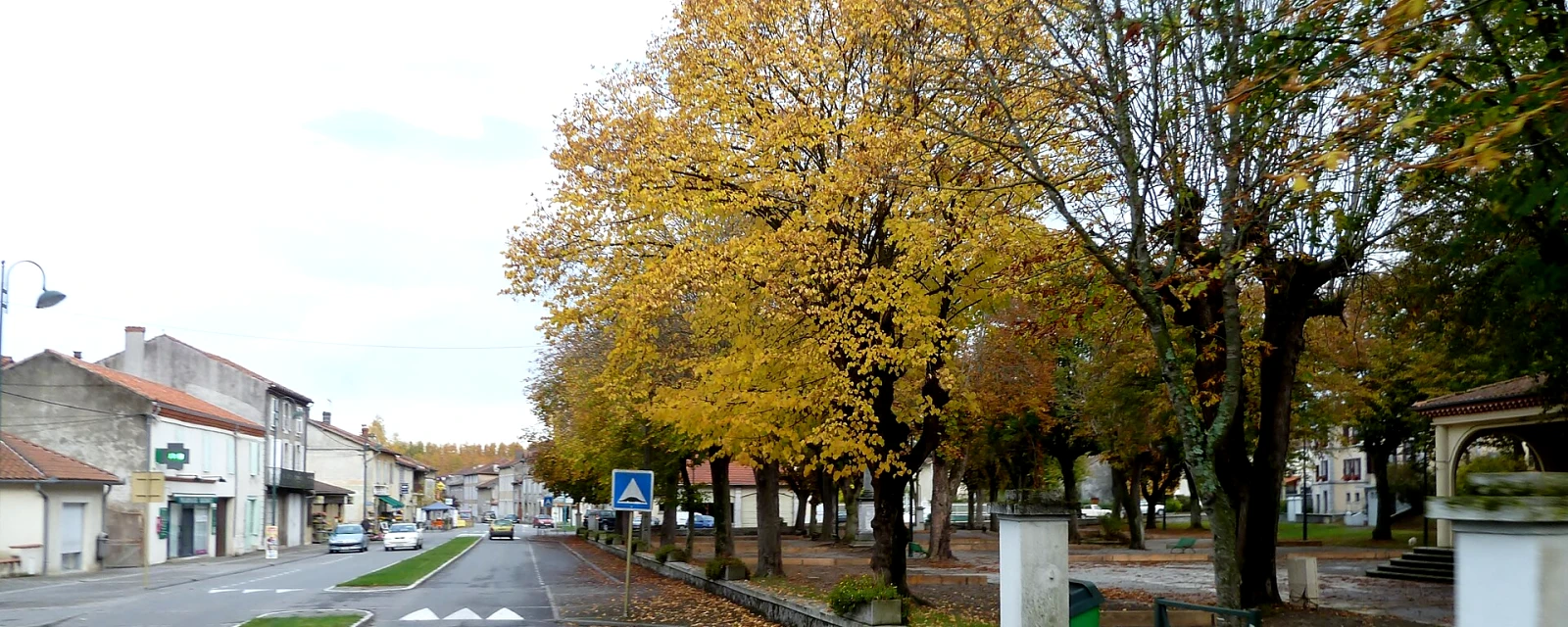 Vue de Labarthe-Rivière, Haute-Garonne