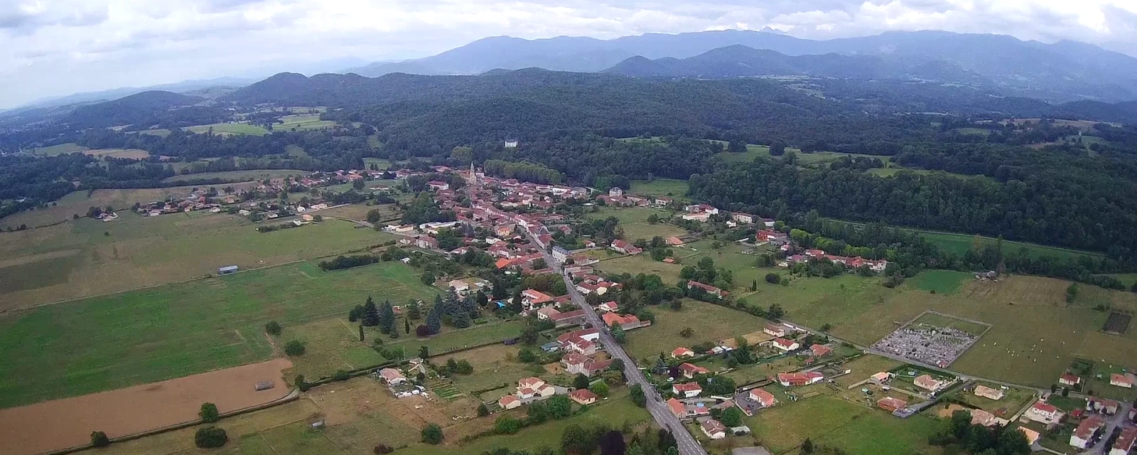 Vue de Pointis-Inard, Haute-Garonne
