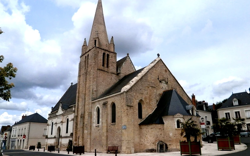 Esvres