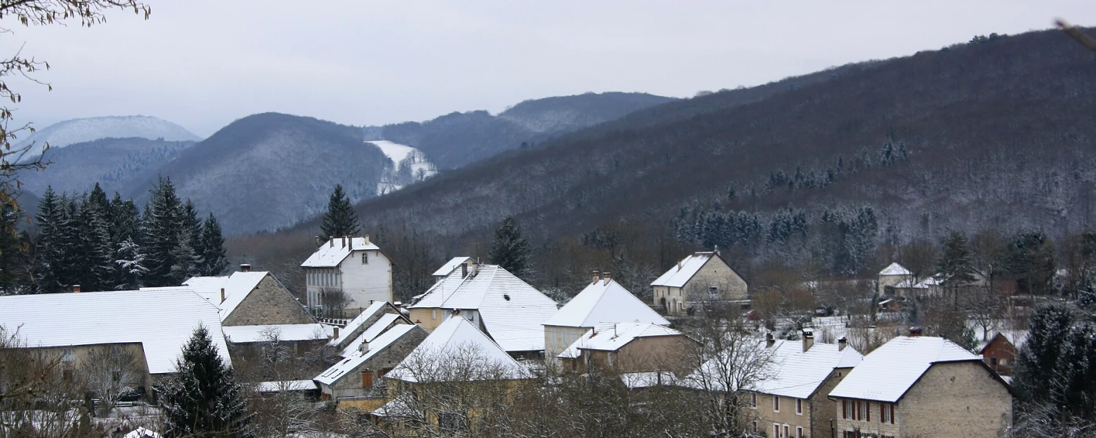 Vue de La Chapelle-sur-Furieuse, Jura