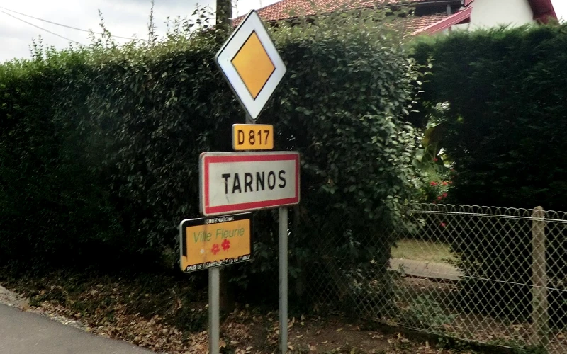 Tarnos