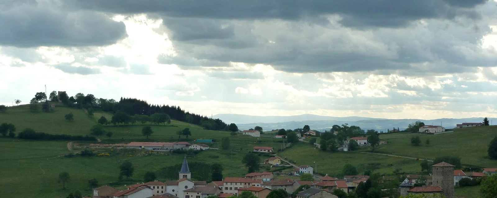 Vue de Saint-Cyr-de-Valorges, Loire