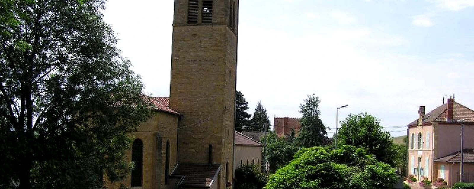 Vue de Saint-Nizier-sous-Charlieu, Loire