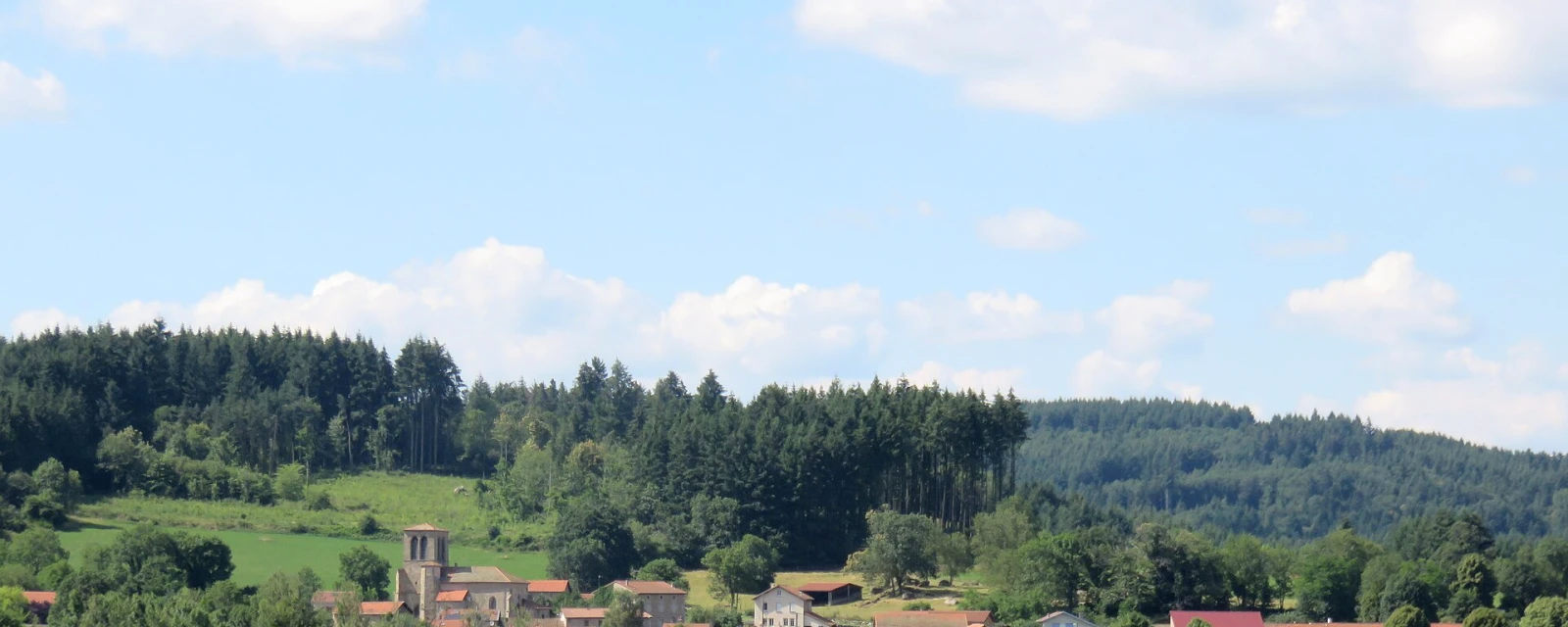 Vue de Saint-Priest-la-Vêtre, Loire
