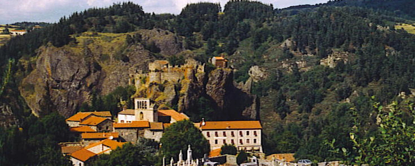 Vue de Arlempdes, Haute-Loire
