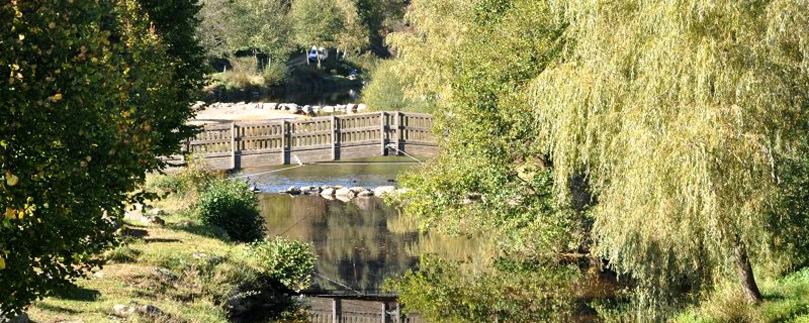 Vue de Saint-Préjet-d'Allier, Haute-Loire