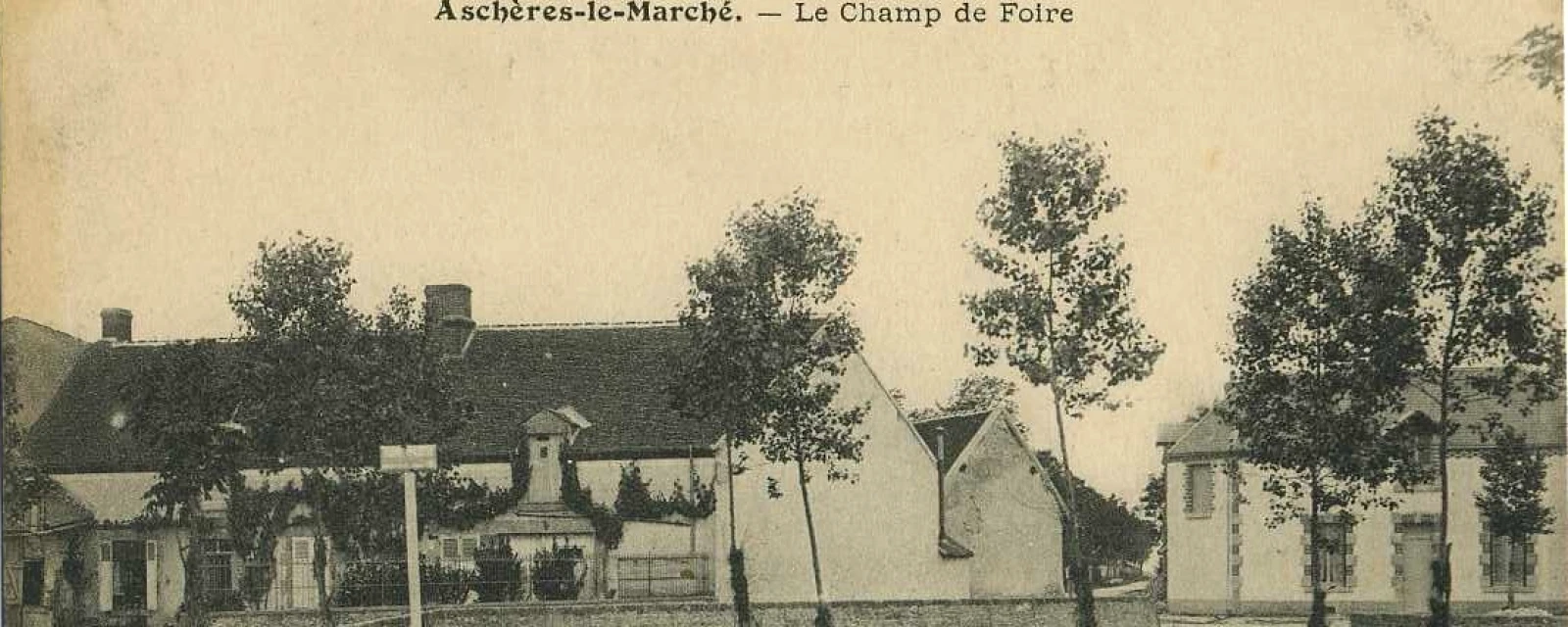 Vue de Aschères-le-Marché, Loiret