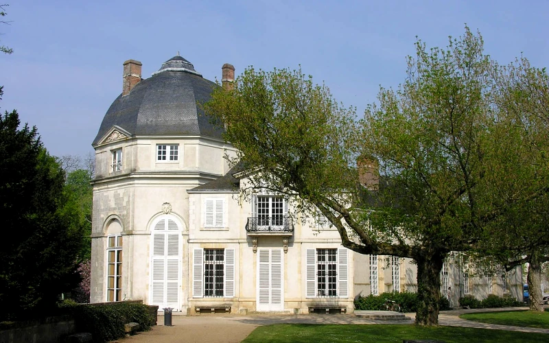 Châteauneuf-sur-Loire