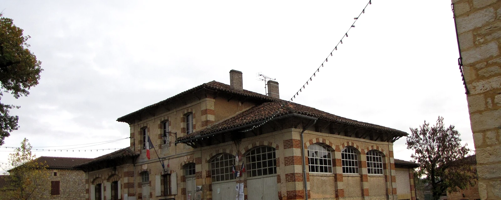 Vue de Montcabrier, Lot
