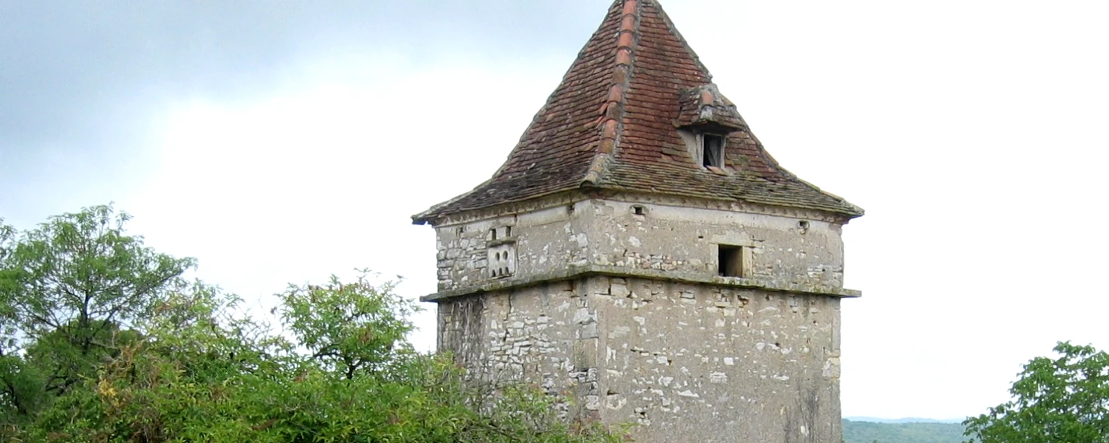 Vue de Saint-Jean-de-Laur, Lot