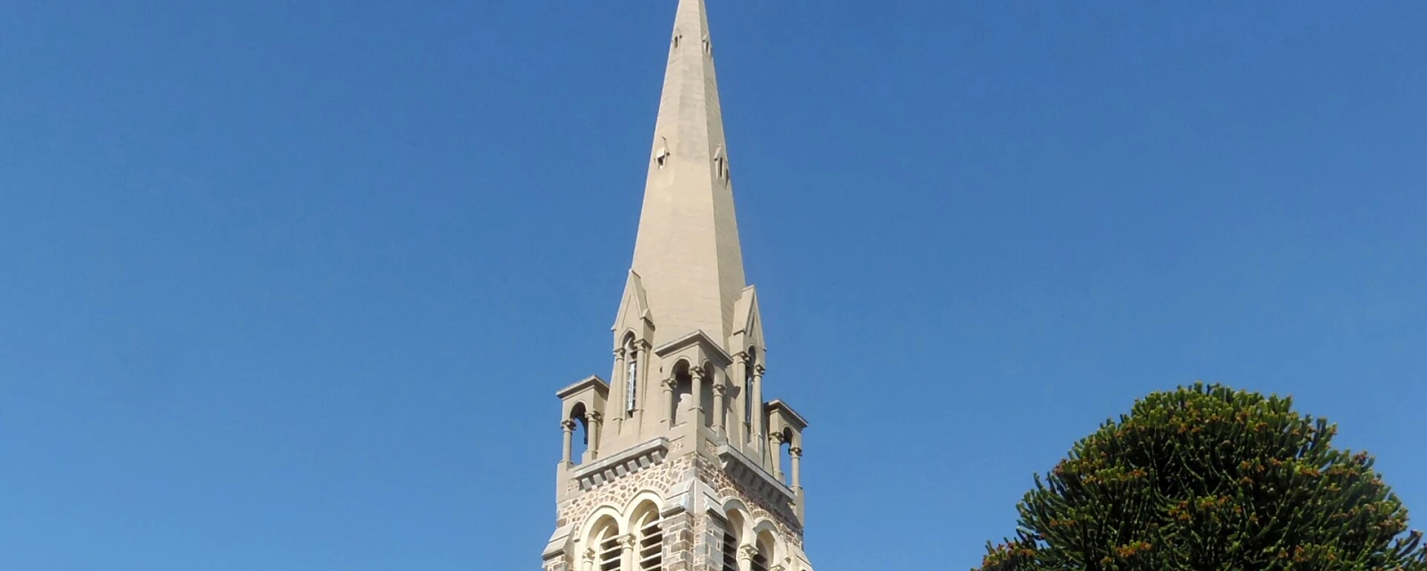 Vue de Ger, Manche
