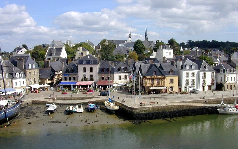 Auray