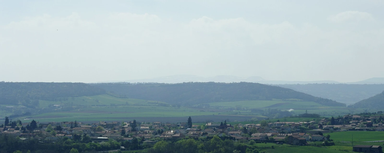 Vue de Charbonnier-les-Mines, Puy-de-Dôme