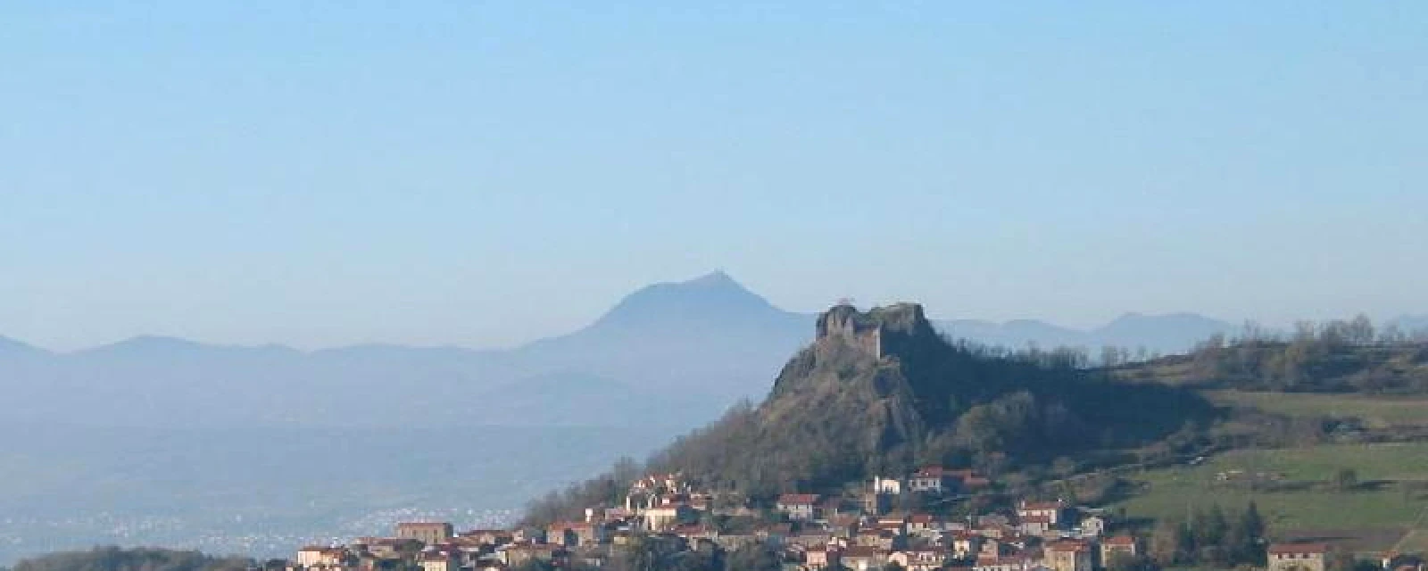 Vue de Yronde-et-Buron, Puy-de-Dôme