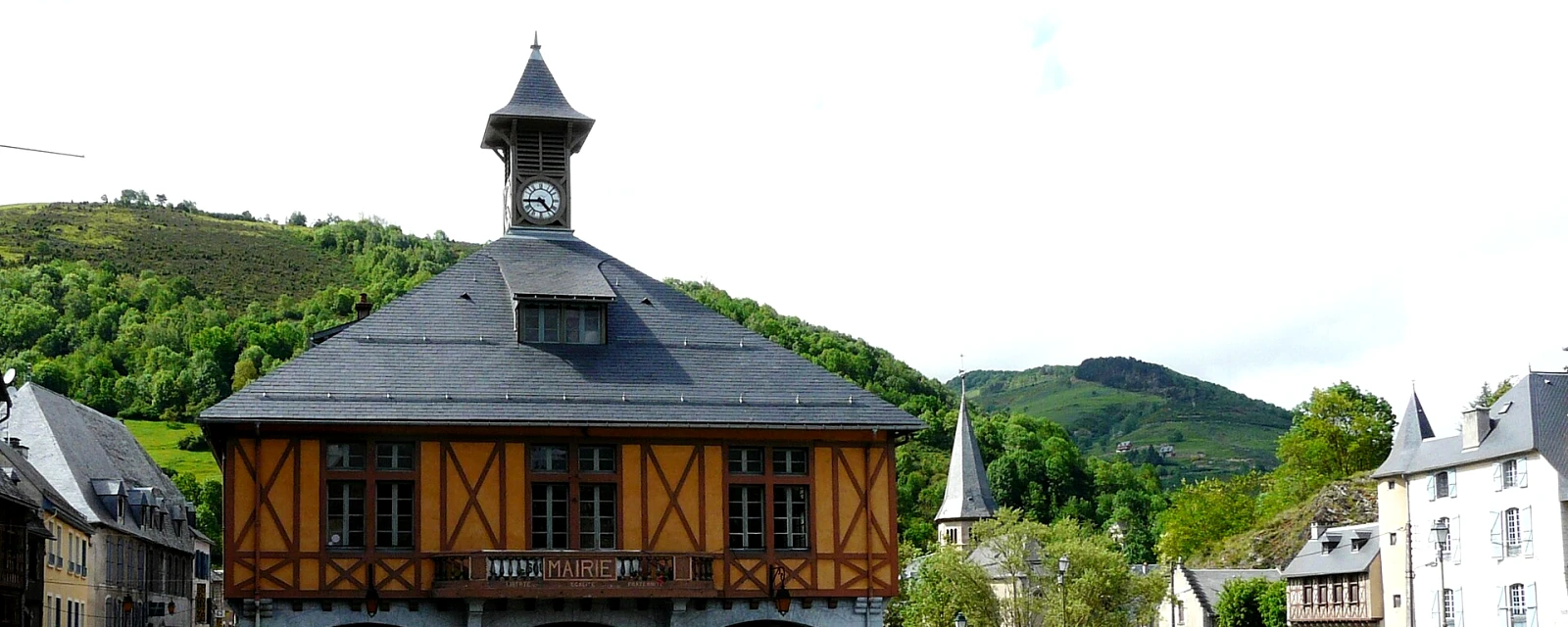 Vue de Arreau, Hautes-Pyrénées