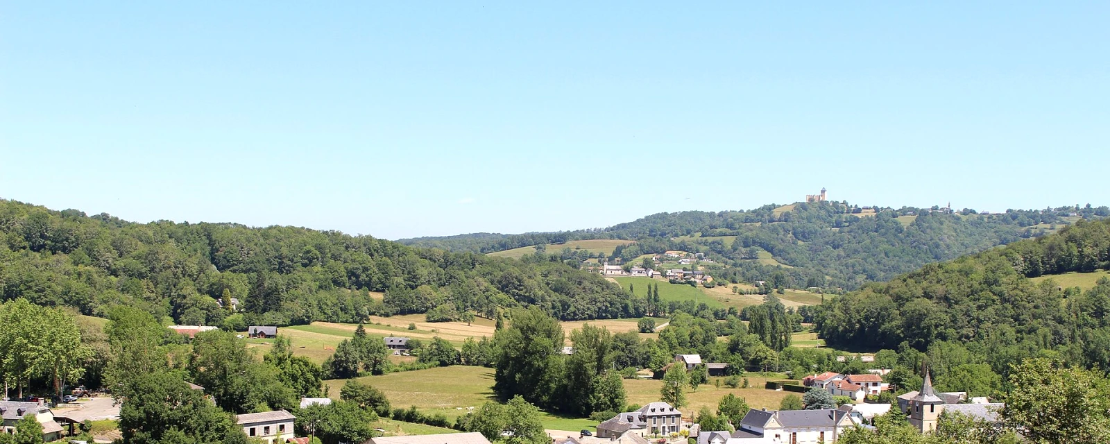 Vue de Bourg-de-Bigorre, Hautes-Pyrénées