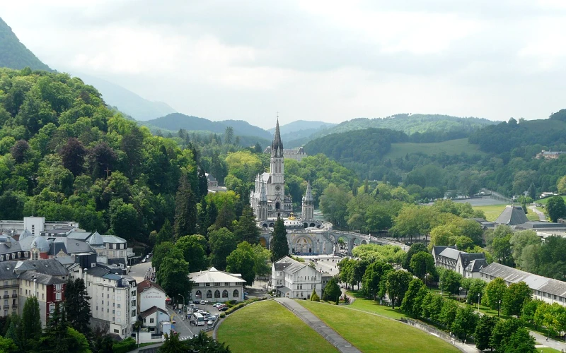Lourdes