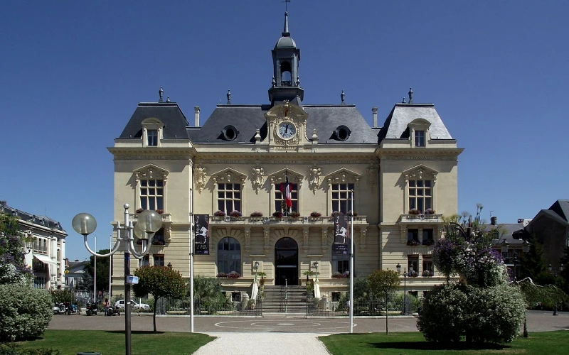 Tarbes (65)