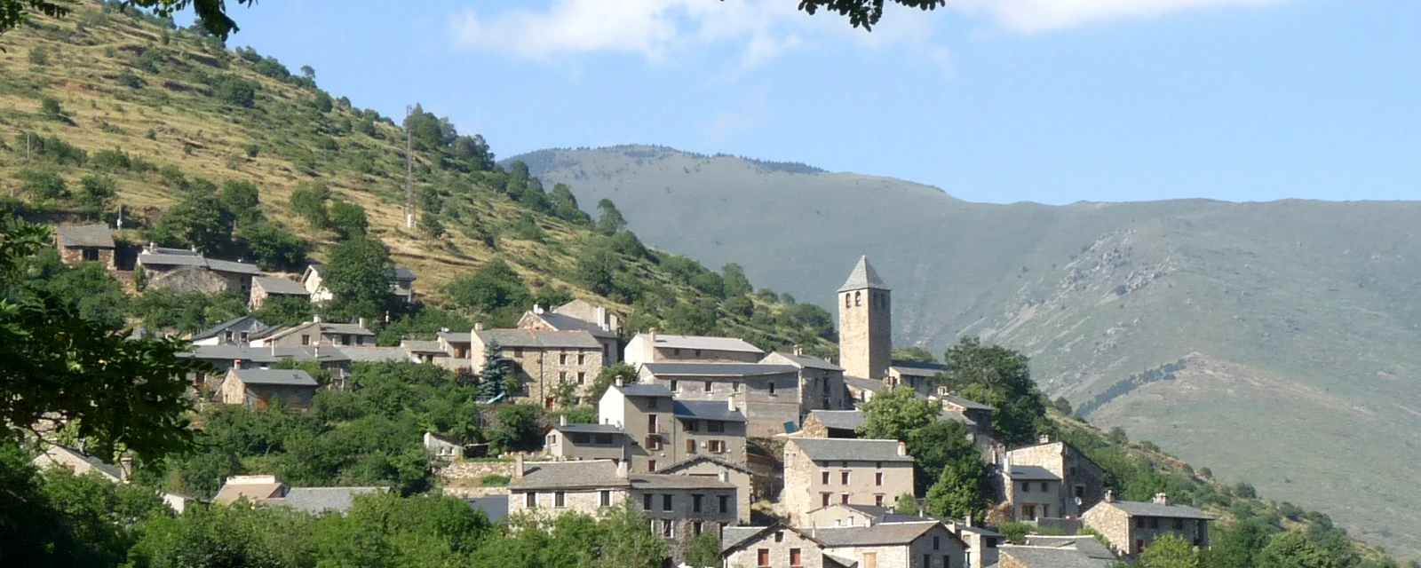 Vue de Ayguatébia-Talau, Pyrénées-Orientales