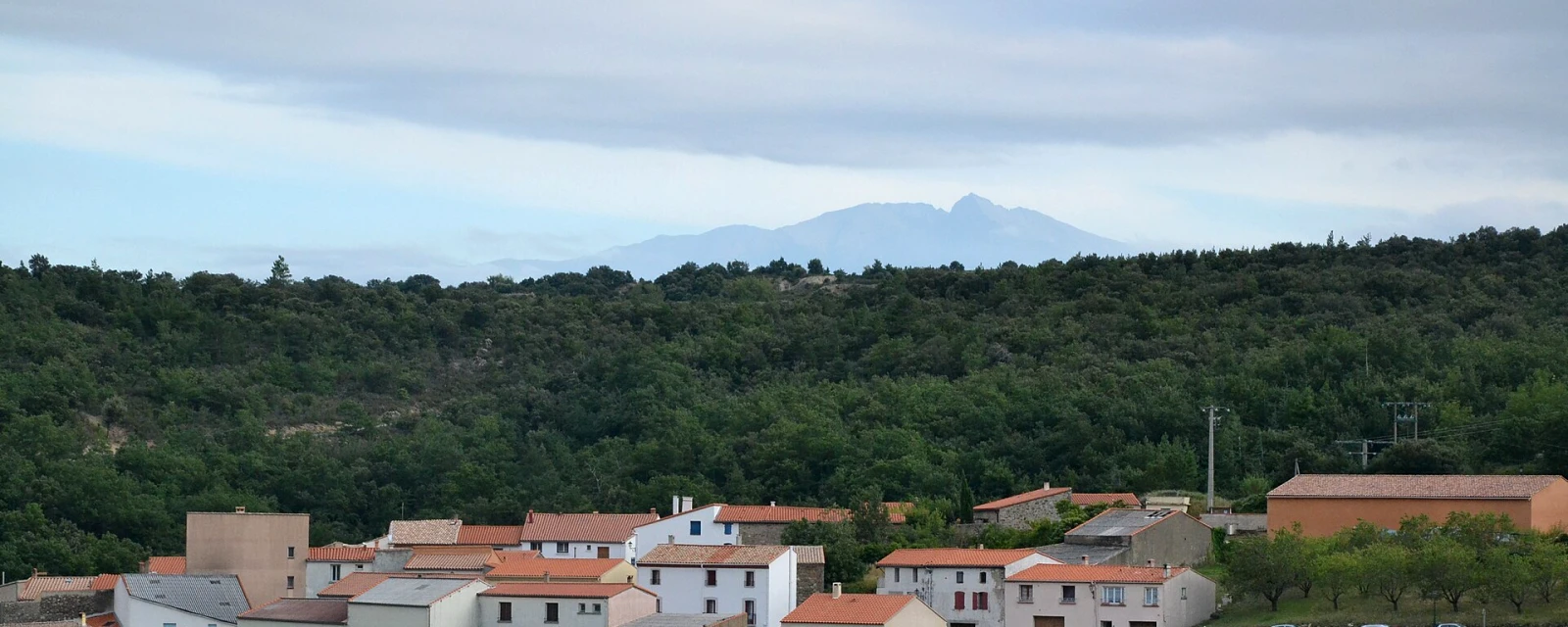 Vue de Saint-Martin-de-Fenouillet, Pyrénées-Orientales