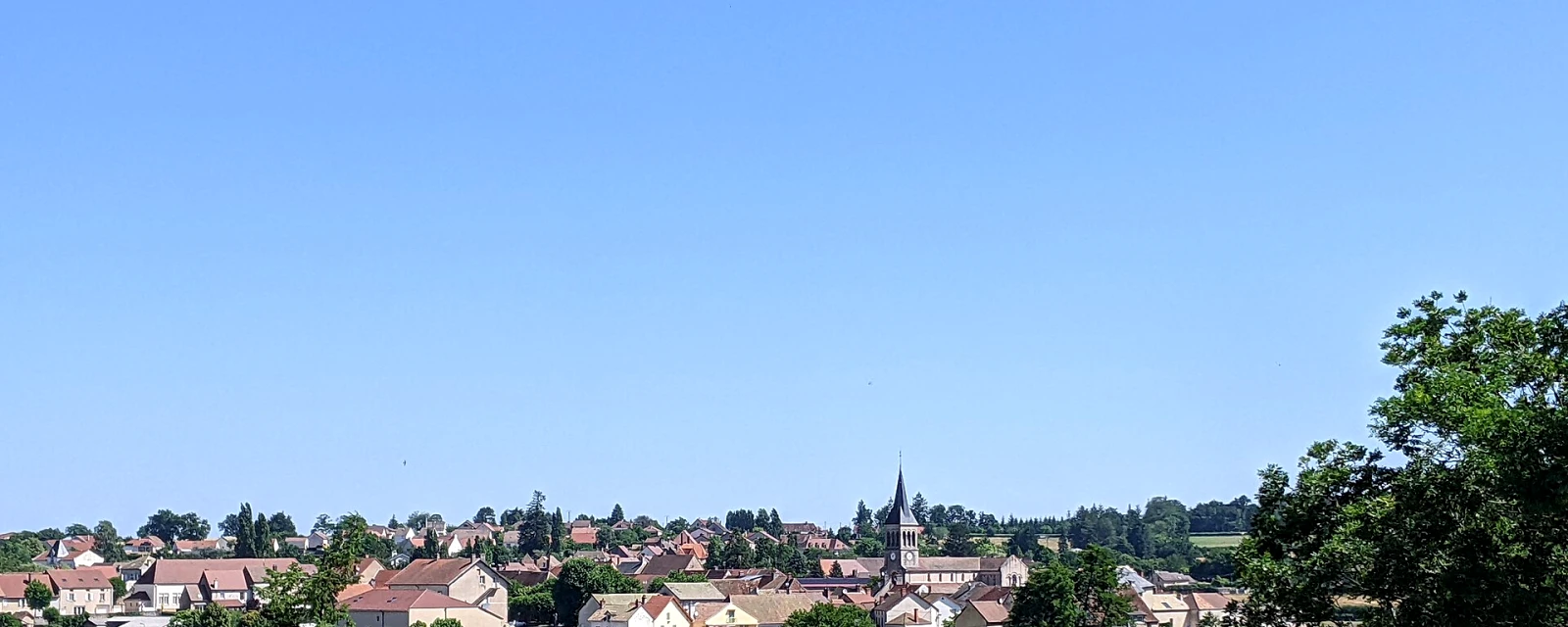Vue de Saint-Bonnet-de-Joux, Saône-et-Loire