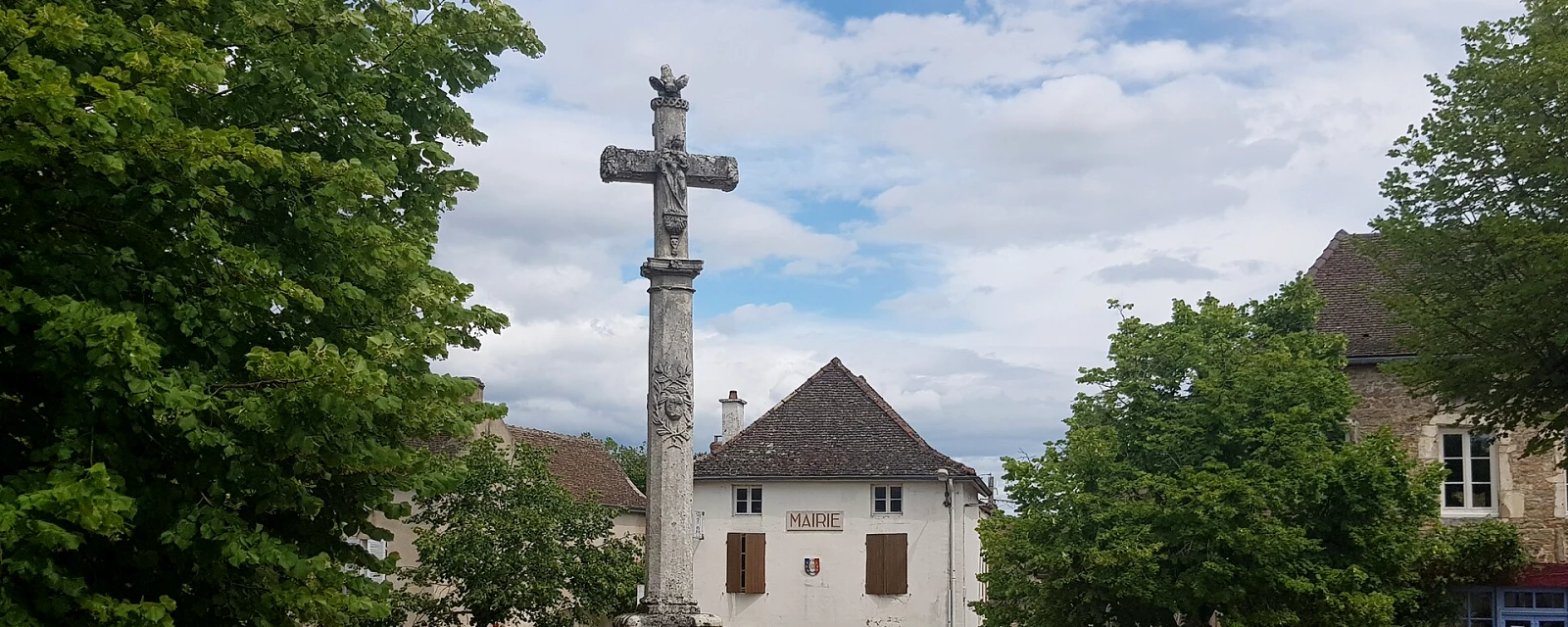 Vue de Saint-Jean-de-Vaux, Saône-et-Loire