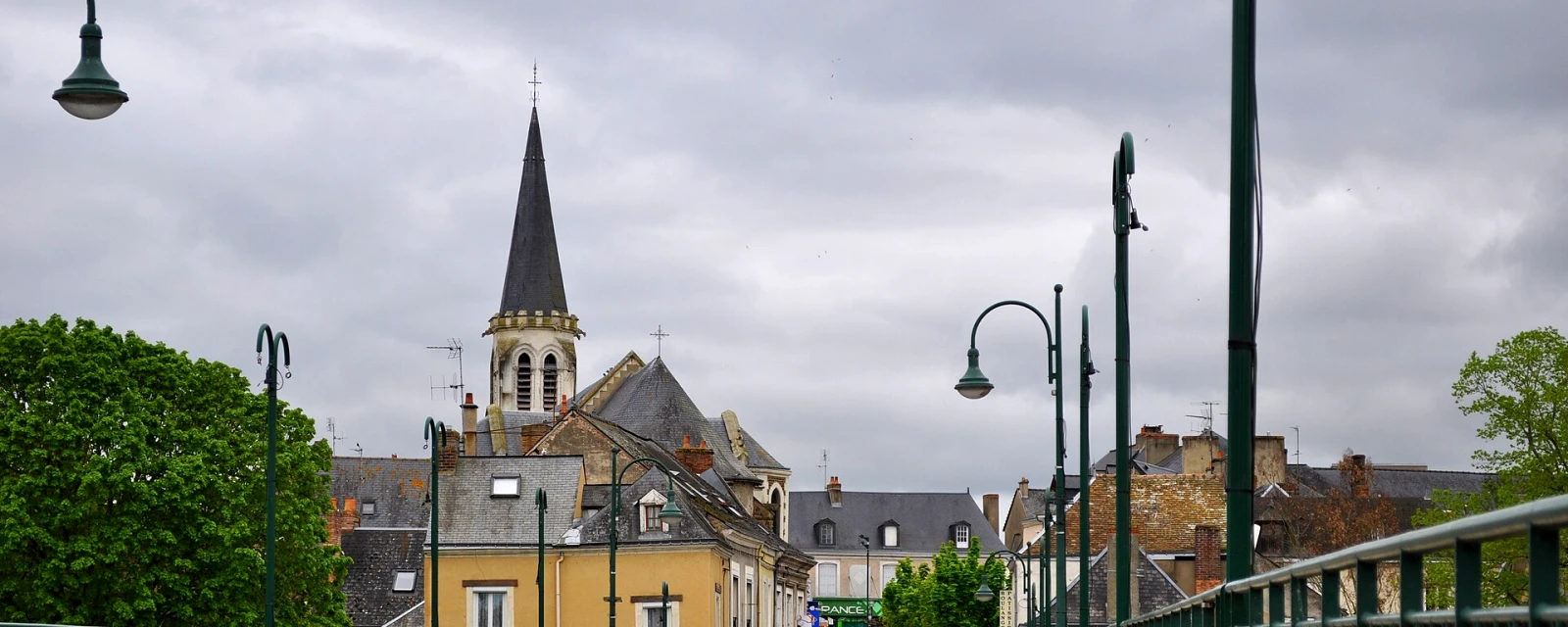 Vue de La Suze-sur-Sarthe, Sarthe