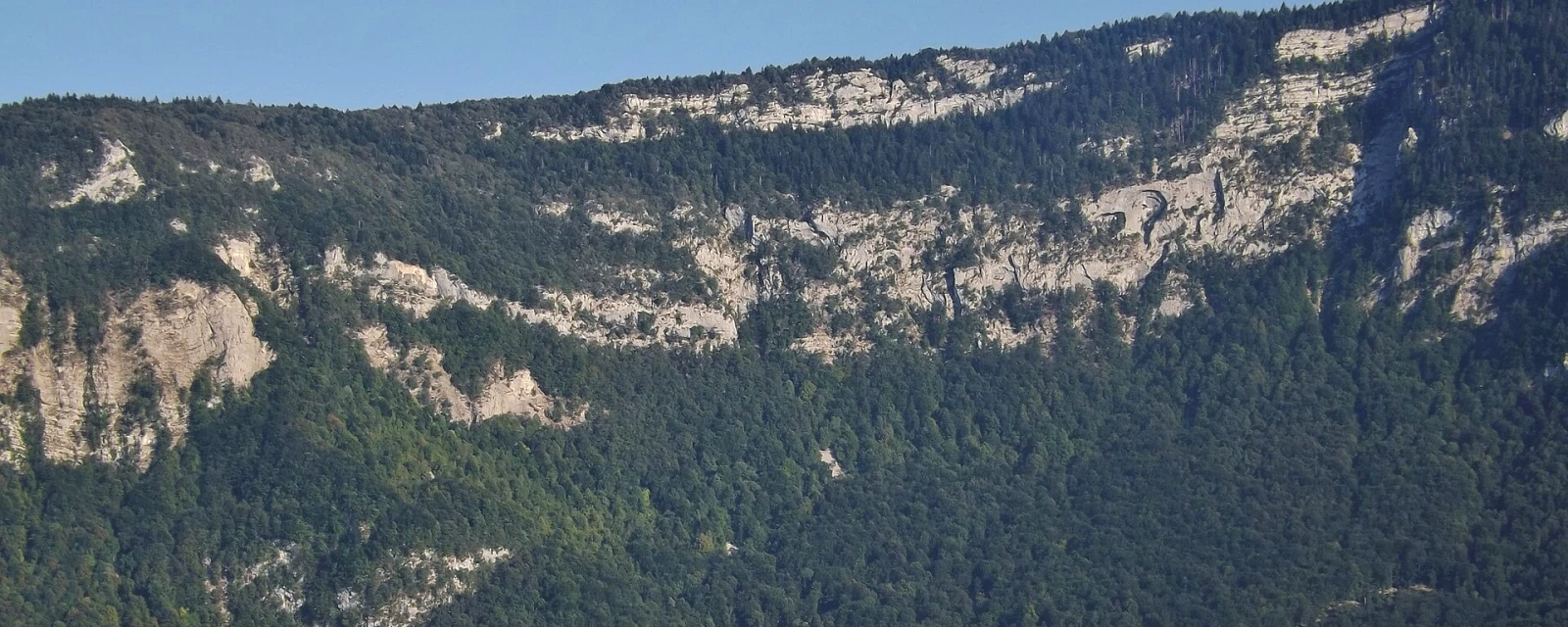 Vue de Aiguebelette-le-Lac, Savoie