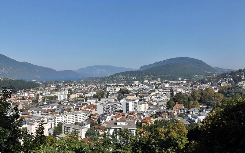 Aix-les-Bains (73)