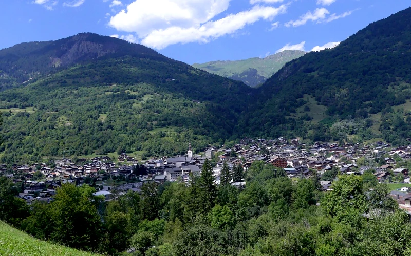 Bozel