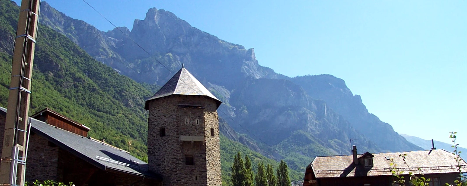 Vue de Saint-Julien-Mont-Denis, Savoie
