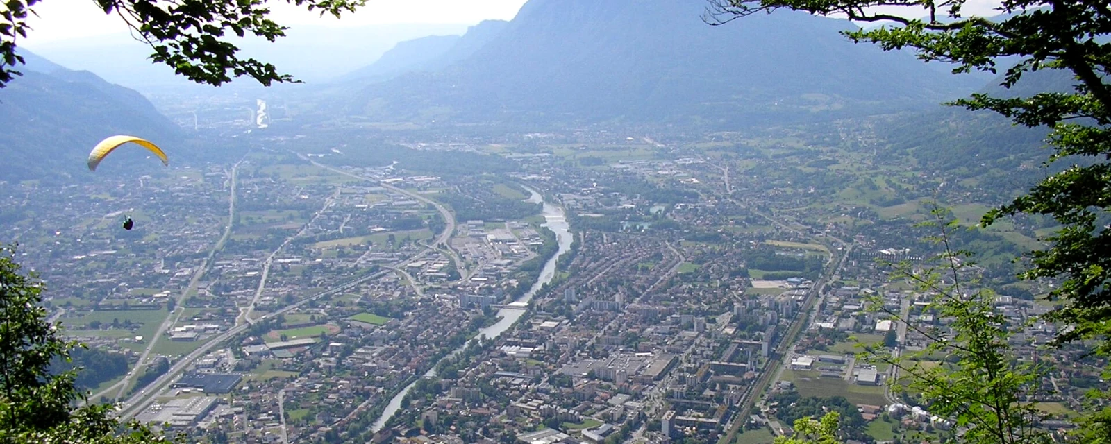 Vue de Cluses, Haute-Savoie
