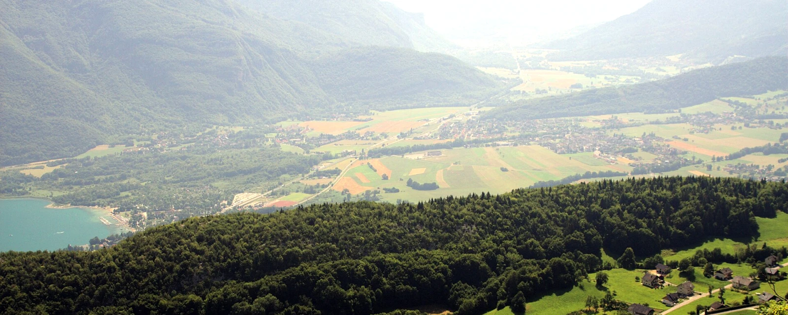Vue de Entrevernes, Haute-Savoie