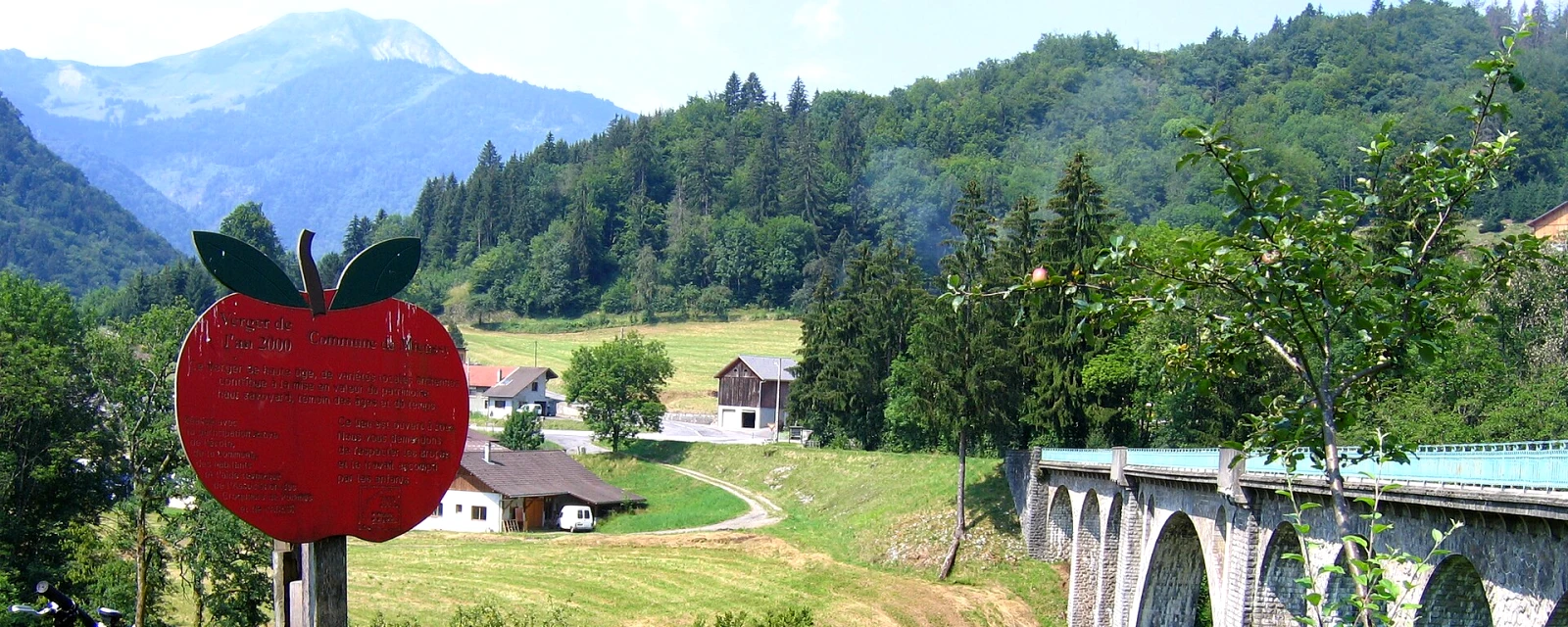 Vue de Mieussy, Haute-Savoie