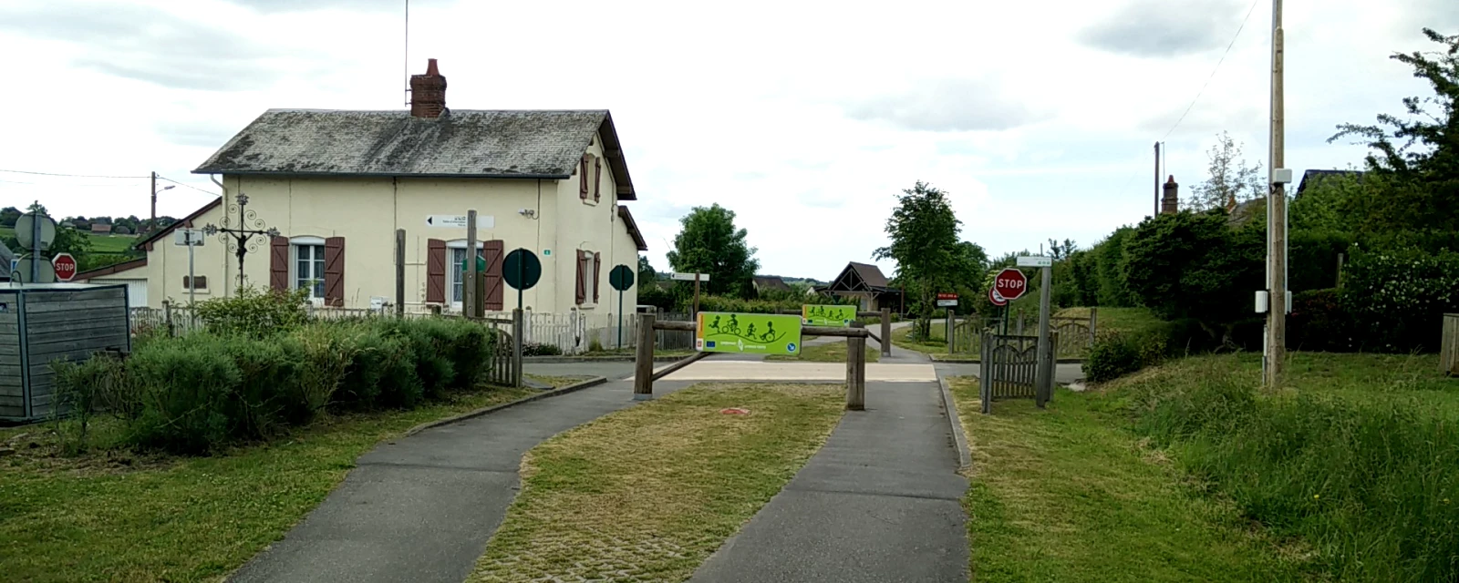 Vue de Neuville-Ferrières, Seine-Maritime