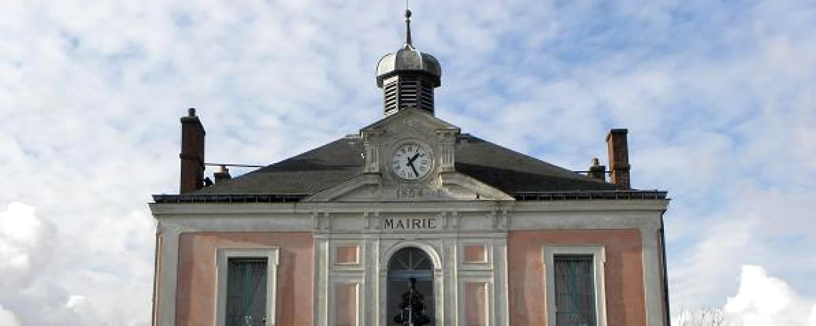 Vue de Villeneuve-le-Comte, Seine-et-Marne
