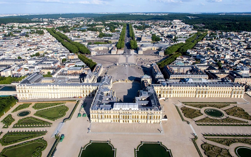 Versailles