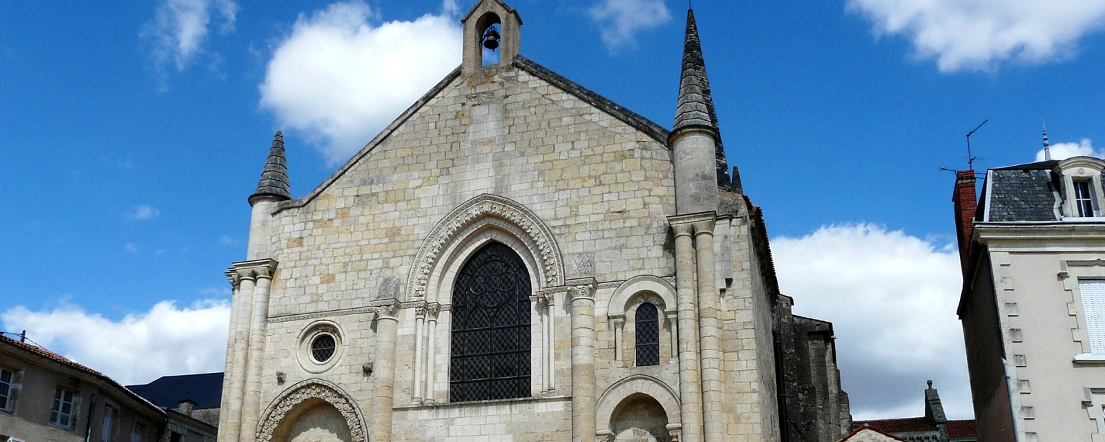 Vue de Airvault, Deux-Sèvres