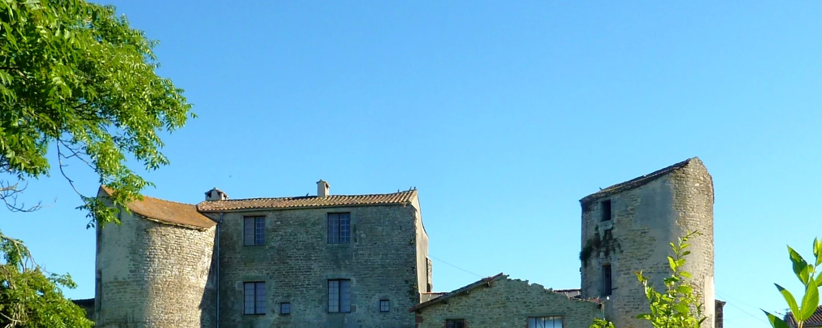 Vue de Saint-Michel-de-Vax, Tarn
