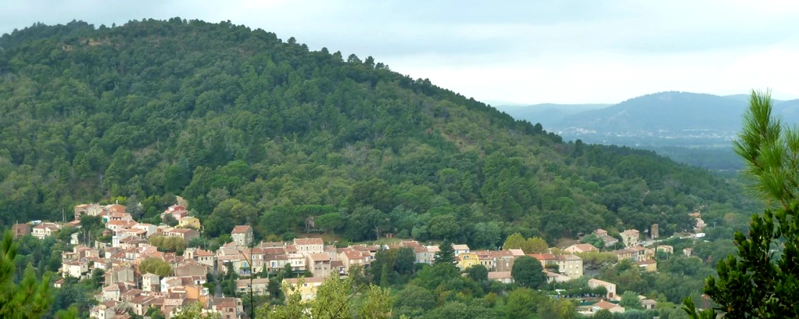 Vue de Les Mayons, Var