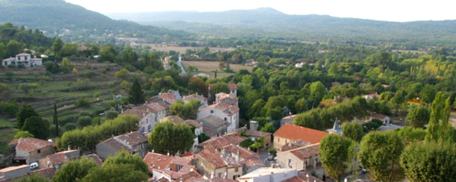 Vue de Mazaugues, Var