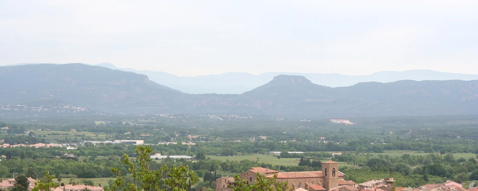 Vue de Roquebrune-sur-Argens, Var