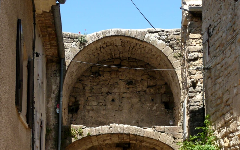Cucuron