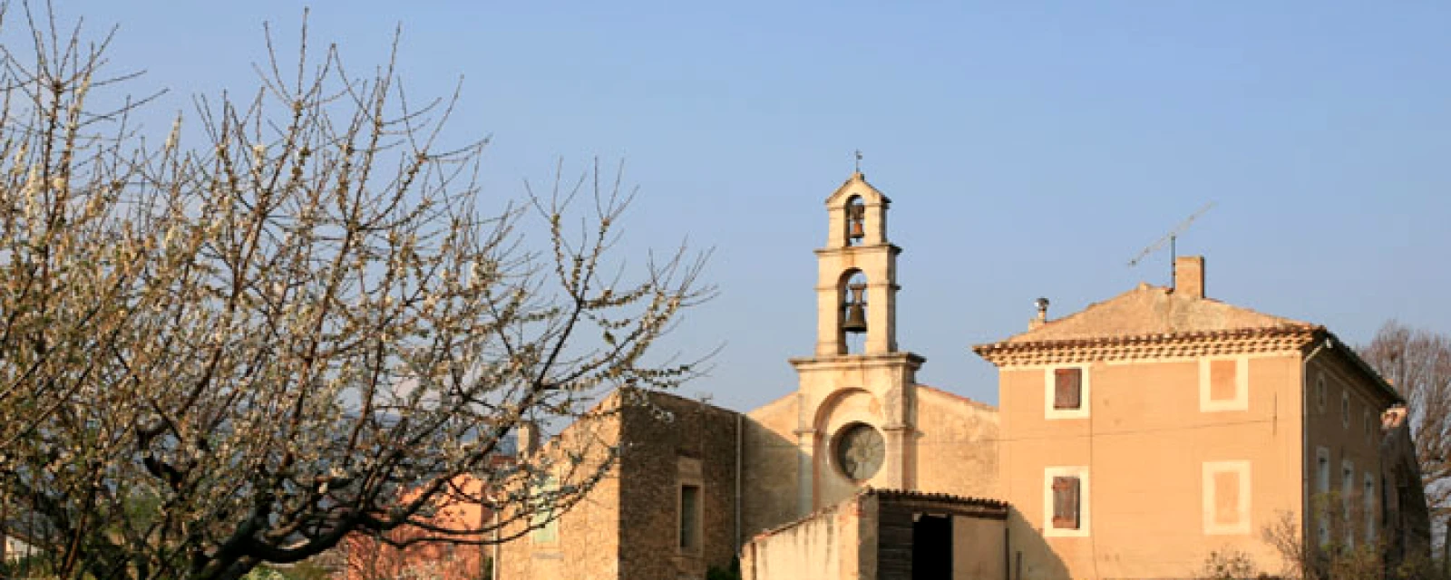 Vue de Saint-Martin-de-la-Brasque, Vaucluse